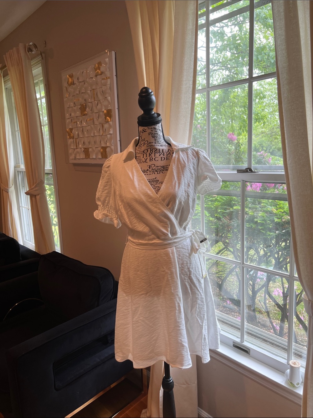 DKNY White Short Sleeve Wrap Dress Chemise